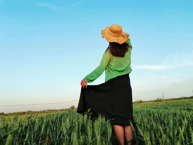 谈恋爱，一定要找那个吵完架还会抱紧你的人-扣扣传情